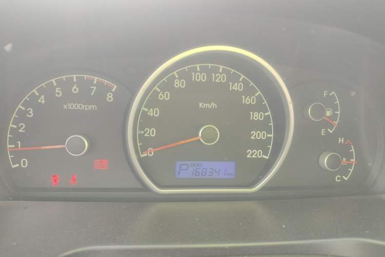 Used Hyundai Celesta 2011 1.6L Automatic Comfort Edition Instrument Cluster
