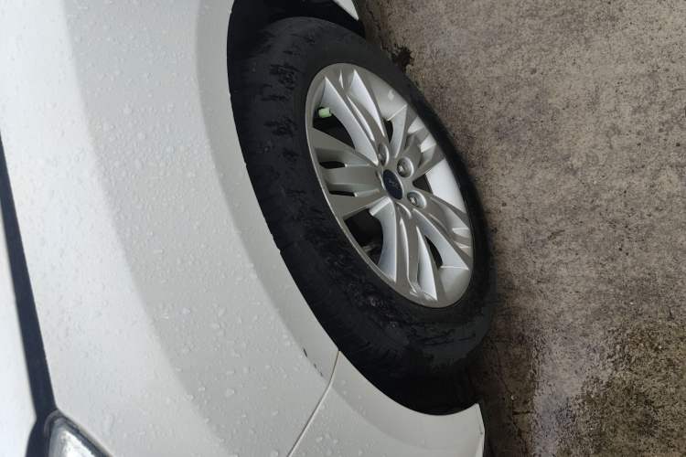 Used Ford Focus 2012 Hatchback 1.6L Automatic Comfort Model