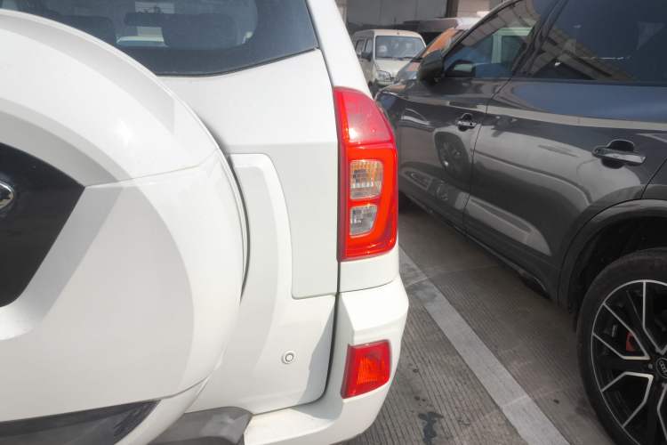 Used Chery Tiggo 3 2016 1.6L Manual ZhiShang Edition