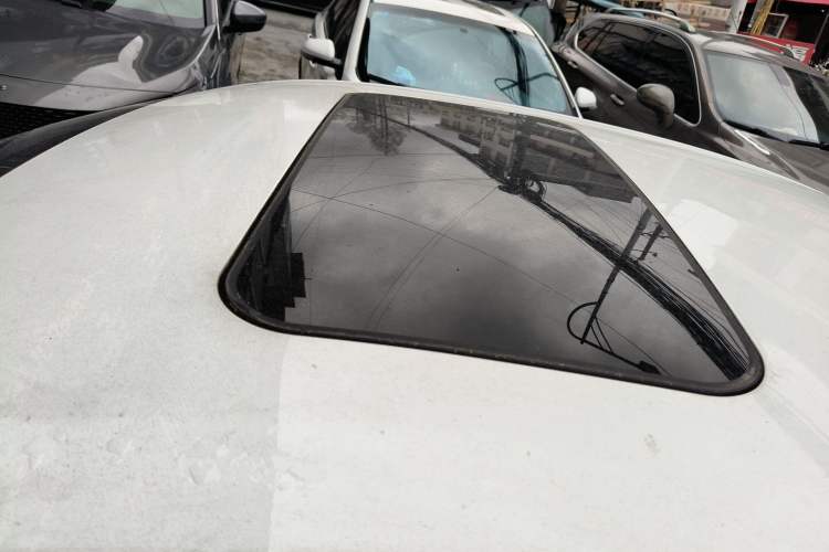 Used Roewe i5 2021 Revised Version 1.5L CVT Diamond Edition
