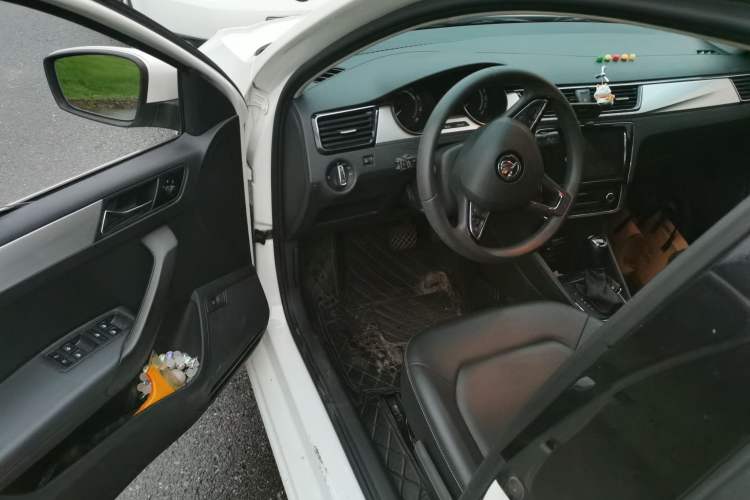 Used Skoda Rapid 2020 1.5L Automatic Comfort Edition