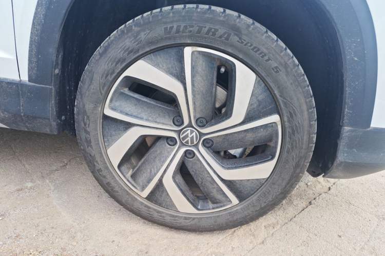 Used Volkswagen Tharu 2024 300TSI Two-Wheel-Drive Full Moon Edition
