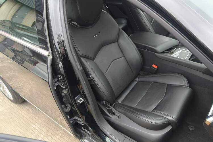 Used Cadillac CT6 2017 40T Luxury Model
