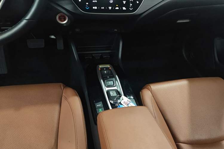 Used Honda Envix 2022 Lingpai Hybrid 1.5L Jingyao Edition
