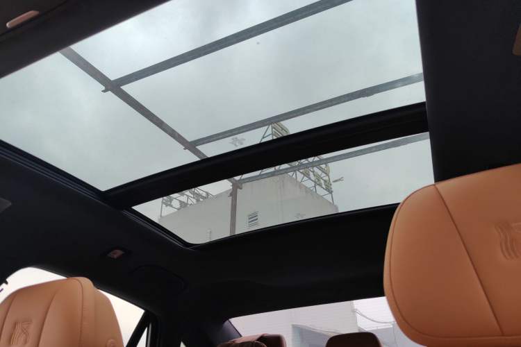 Used BYD Han L 2025 DM-p Four-Wheel-Drive LiDAR Flagship Model Headliner