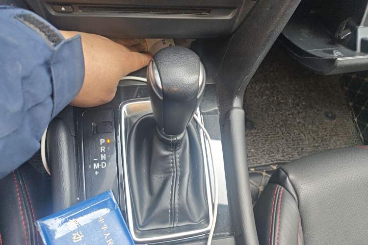 Used Mazda 3 Axela 2019 Cloud-Controlled Sedan 1.5L Automatic Luxury Model China VI Standard