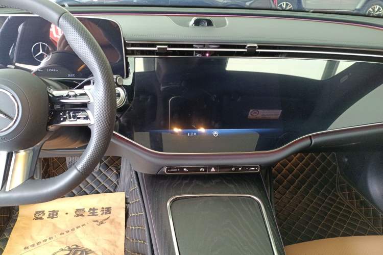 Used Mercedes-Benz E-Class 2025 Facelift E 300 L Luxury Sport Edition
