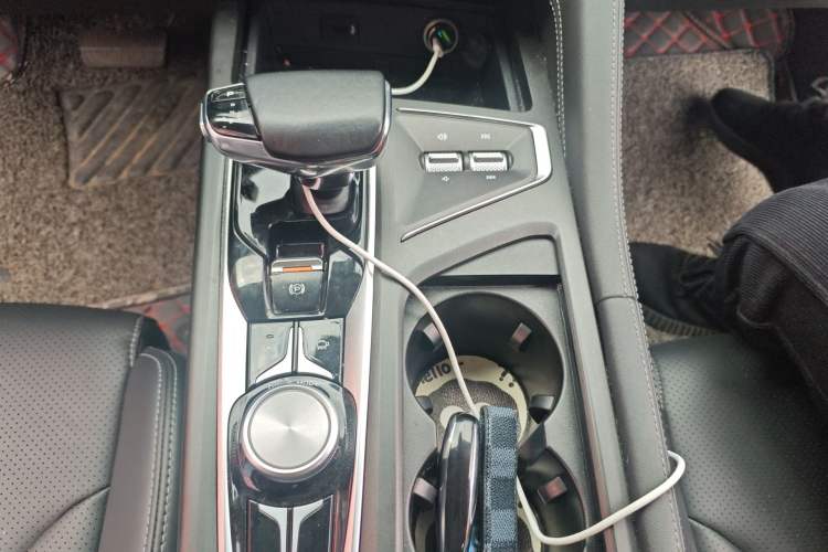 Used CHANGAN CS75 PLUS 2021 1.5T Automatic Prestige Model Gear Lever