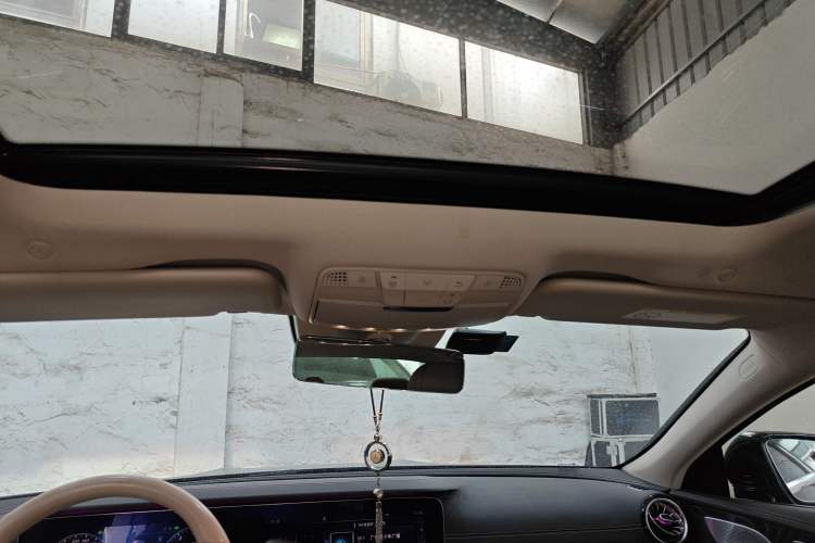 Used Mercedes-Benz CLS 2020 CLS 300 Luxury Model
