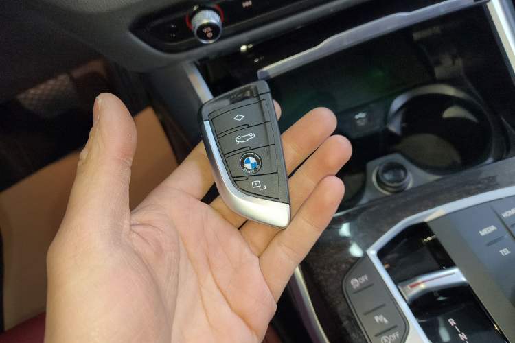 Used BMW 3 Series 2024 325Li M Sport Package