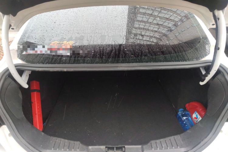 Used Ford Focus 2012 Sedan 1.6L Automatic Fashion Edition