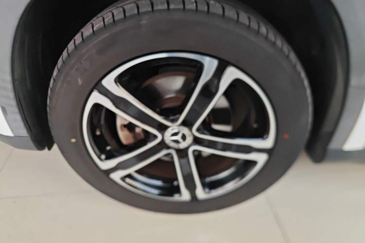 Used Mercedes-Benz GLA 2018 GLA 200 Fashion Model Exterior 4