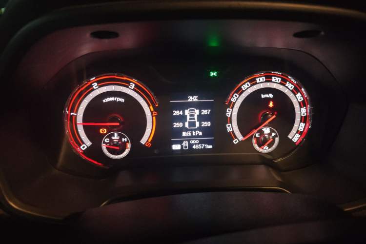 Used SAIC MAXUS T70 2022 2.0T Diesel Automatic 4x4 Australian Version Standard Cab Instrument Cluster