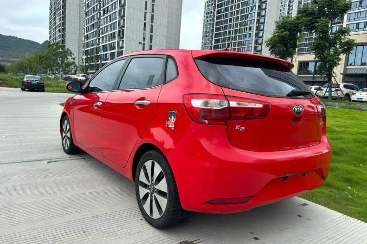 Used Kia K2 2012 Hatchback 1.6L AT Premium Commemorative Edition