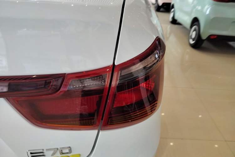 Used Dongfeng Aeolus E70 2023 Revised PRO Smart Drive Version