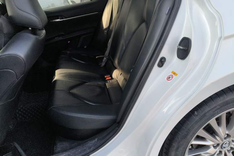 Used Toyota Camry 2018 Dual-Engine 2.5 HG Luxury Edition