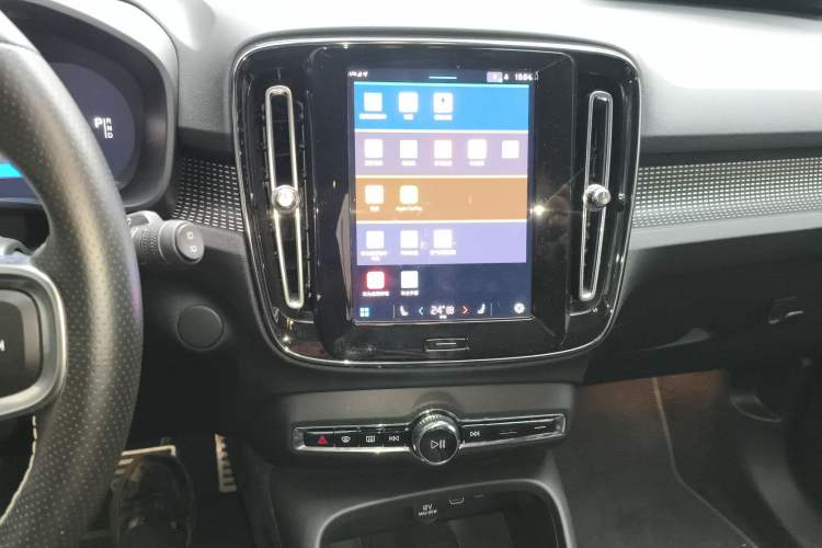 Used Volvo XC40 New Energy 2021 P8 Pure Electric All-Wheel Drive Smart Luxury Sport Edition