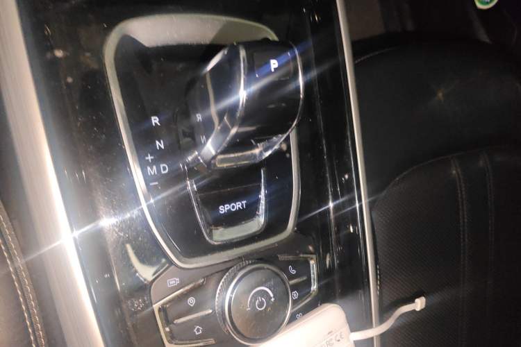 Used EXEED Lingyun 2020 1.6T Two-Wheel Drive Star Edition