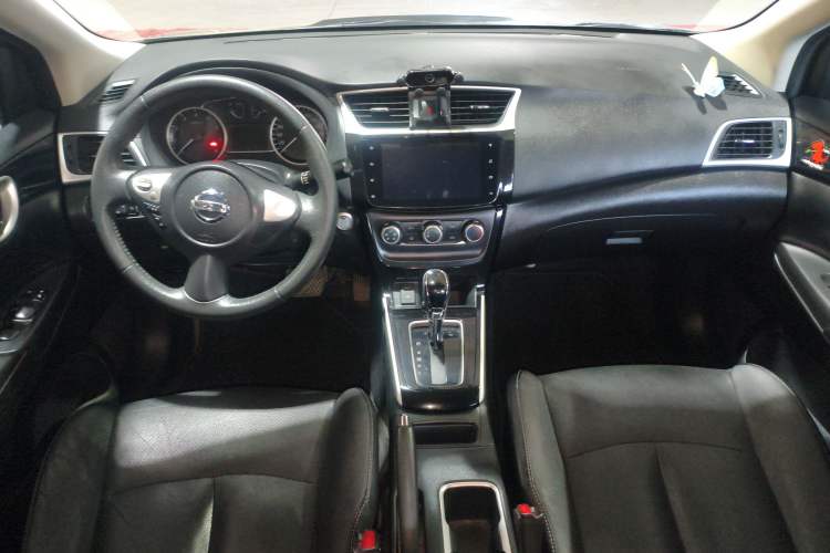 Used Nissan Sylphy 2019 1.6XV CVT Smart Connect Luxury Edition China VI Standard
