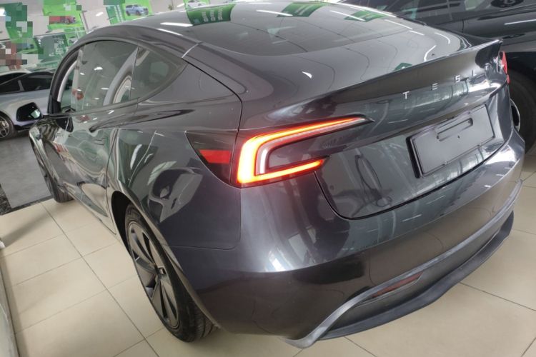 Used Tesla Model 3 2023 Rear-Wheel-Drive Version
