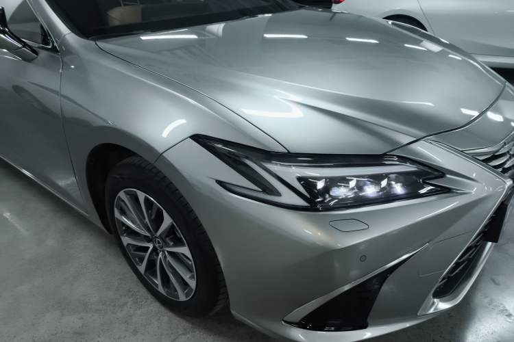 Used Lexus ES 2025 200 Premium Edition