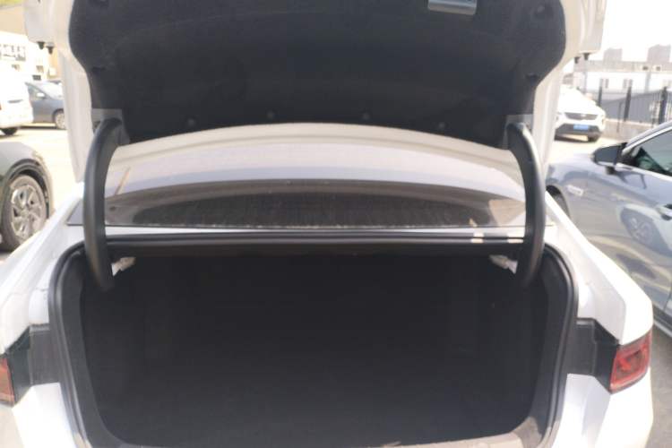 Used BYD Qin PLUS 2023 Champion Edition EV 510KM Leading Model Trunk