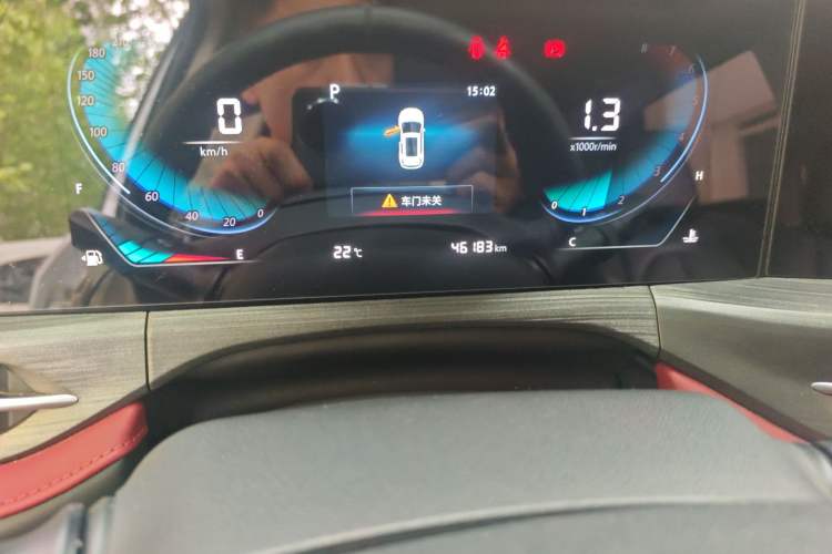 Used CHANGAN CS55PLUS 2020 1.5T Automatic Colorful Model Odometer Close Up