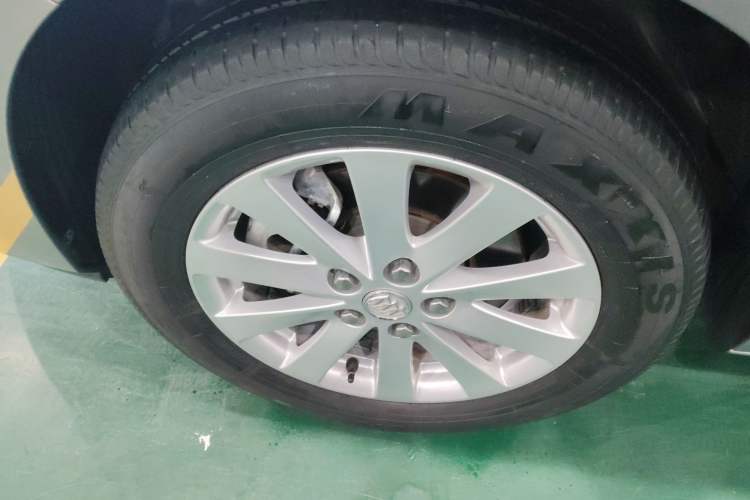 Used Buick GL8 2018 28T Luxury Model China VI Standard