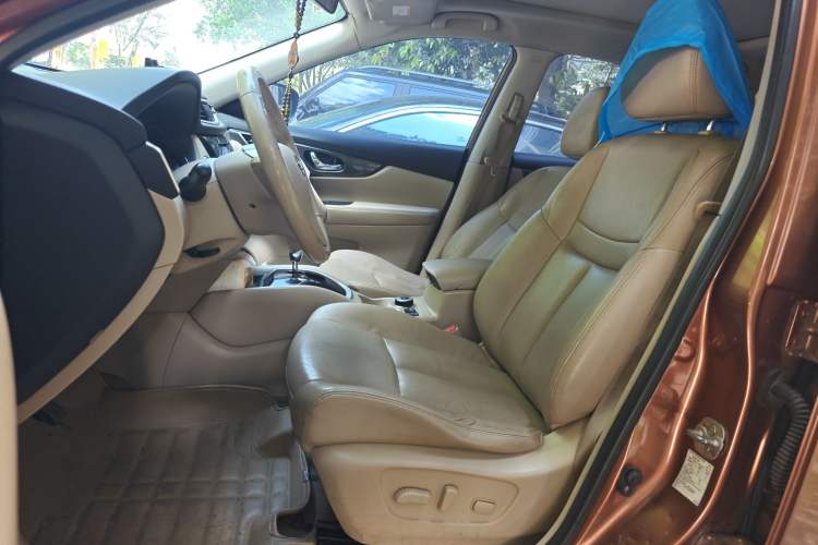 Used Nissan X-Trail 2014 2.5L CVT Luxury Edition 4WD