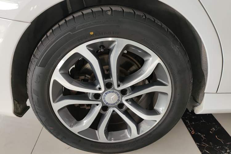 Used Mercedes-Benz C-Class 2015 C 200 L Sport Edition
