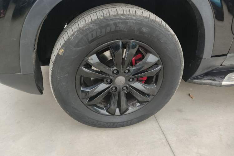 Used SAIC MAXUS D90 Pro 2023 2.0T Diesel 4x4 Comfort Edition 7-Seater
