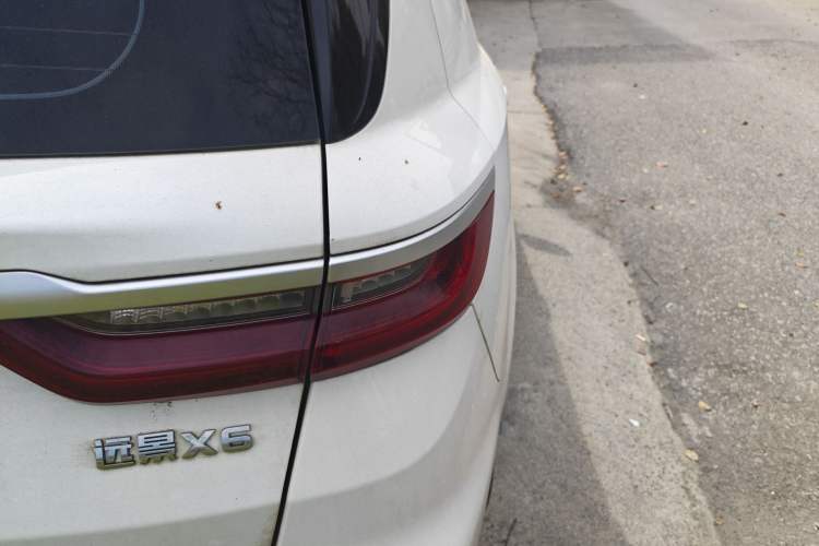 Used Geely Auto Vision X6 2020 1.4T Manual Luxury Model
