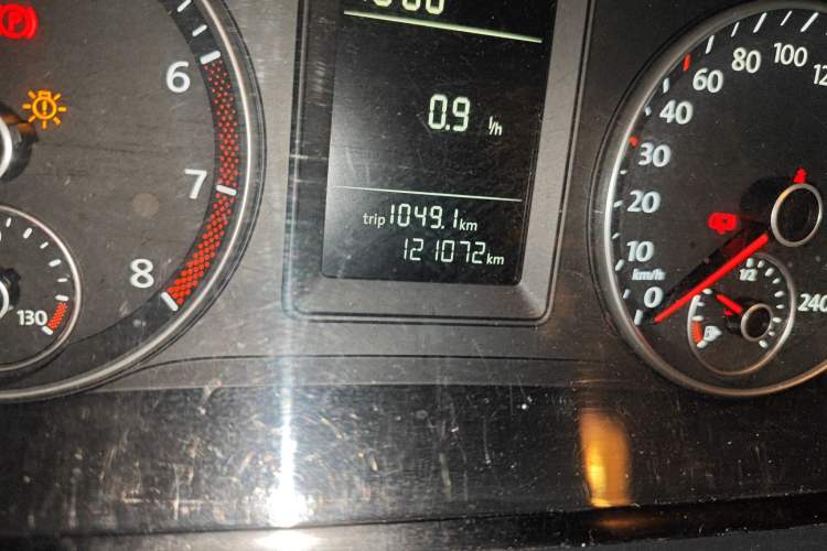 Used Volkswagen Touran 2015 1.4T Manual Comfort Edition 5-Seater