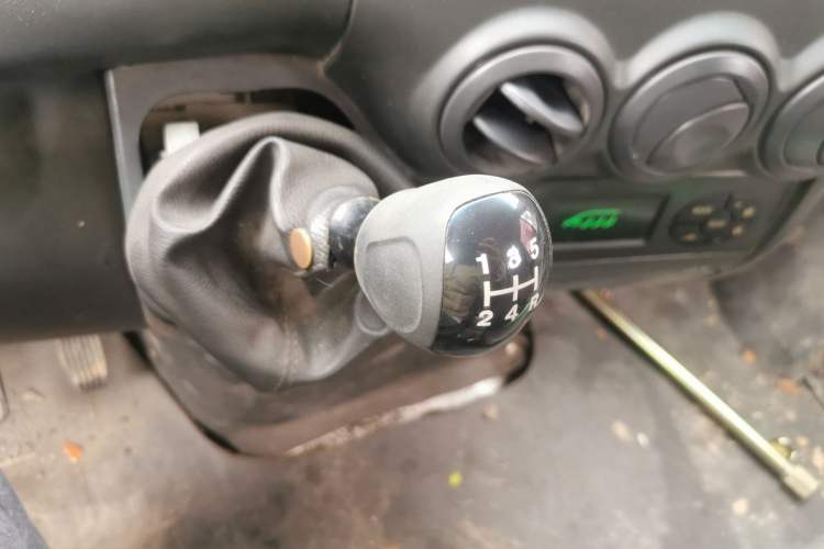 Used Iveco Power Daily 2012 2.5T-A32 Base Version
