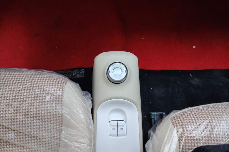 Used Wuling Hongguang MINIEV 2024 3rd Generation 215km Advanced Version Gear Lever