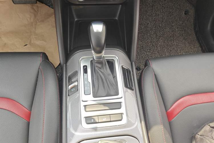 Used Changan CS55 2018 1.5T Automatic Xuan Dong Model China V Standard
