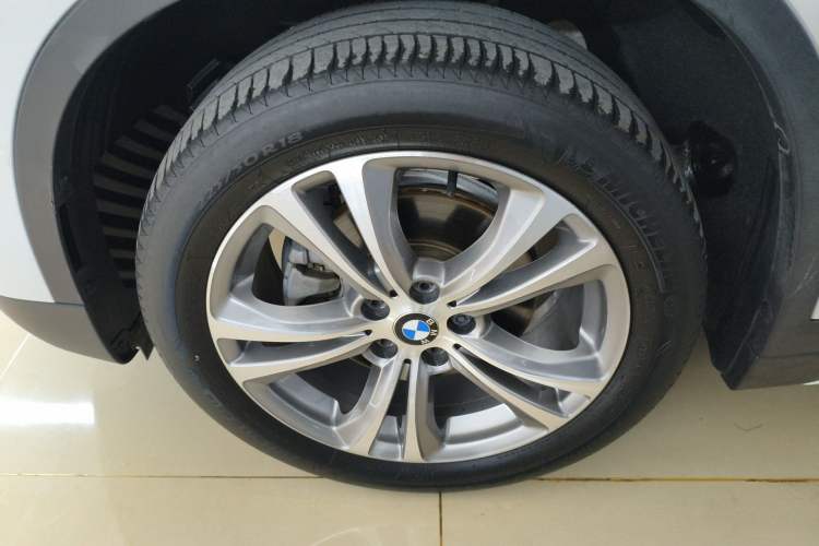 Used BMW X1 2018 sDrive18Li Luxury Model