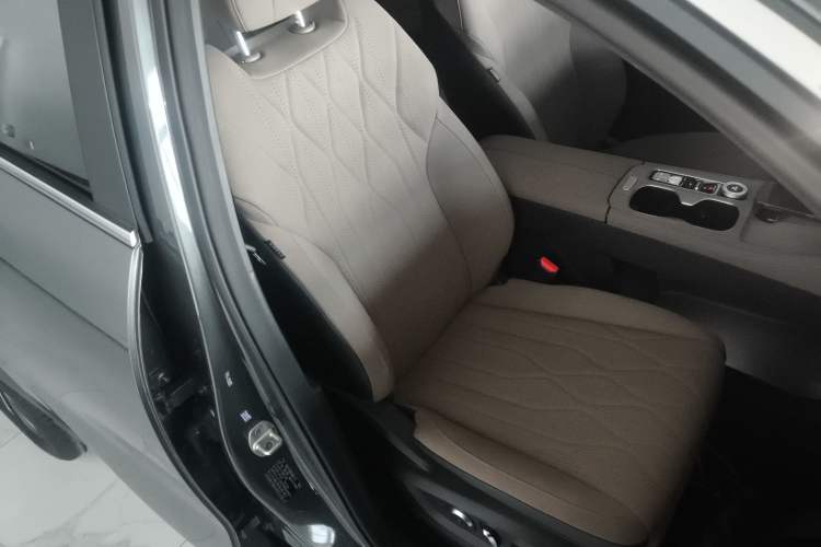 Used Chery Tiggo 8 PLUS 2025 290TGDI DCT Prestige 5-Seater