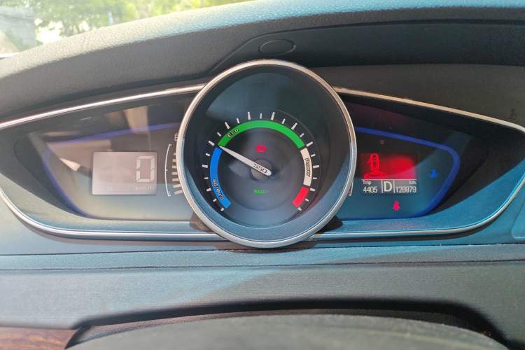 Used Roewe e550 2014 Flagship Edition Instrument Cluster
