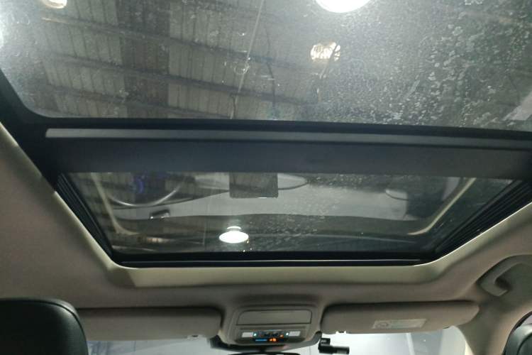 Used Ford Explorer 2020 EcoBoost 285 4x4 Titanium Edition 7-Seater