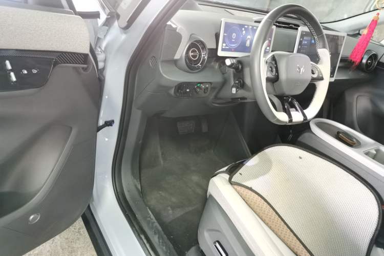 Used ARCFOX Kaola 2023 Family Edition Pro
