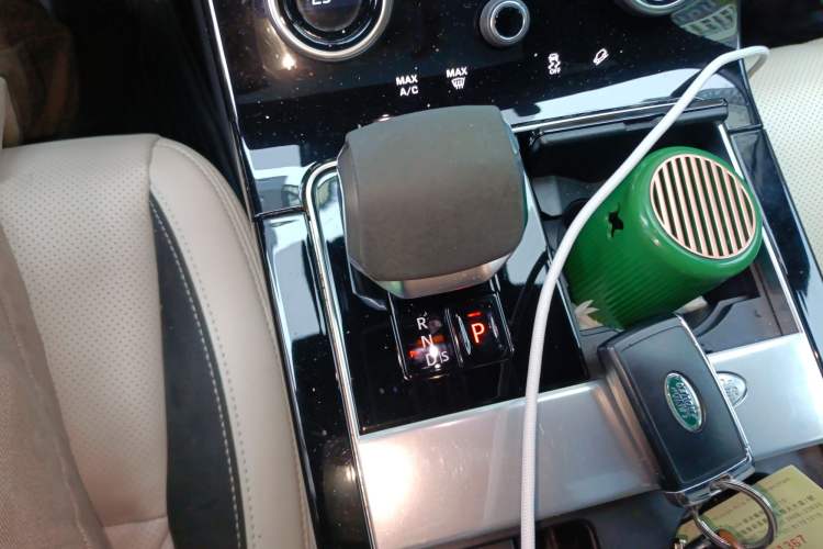 Used Land Rover Range Rover Velar 2021 P340 R-DYNAMIC SE