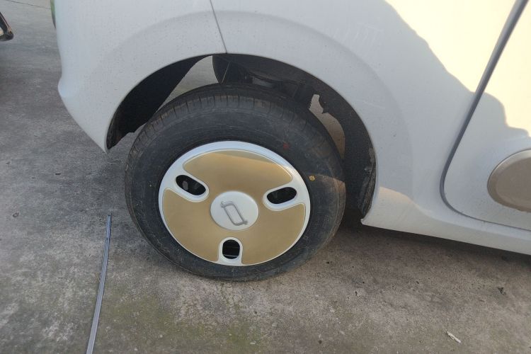 Used Bestune Pony 2025 222km Range Elegant Horse
