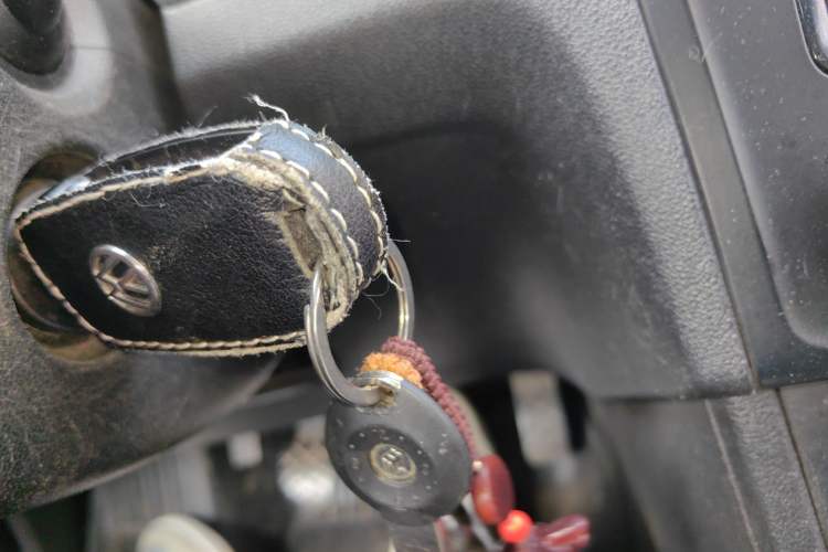 Used Volkswagen Jetta 2013 1.6L Manual Fashion Edition