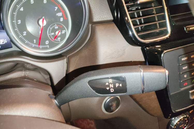 Used Mercedes-Benz GLE 2015 GLE 400 4MATIC Gear Lever