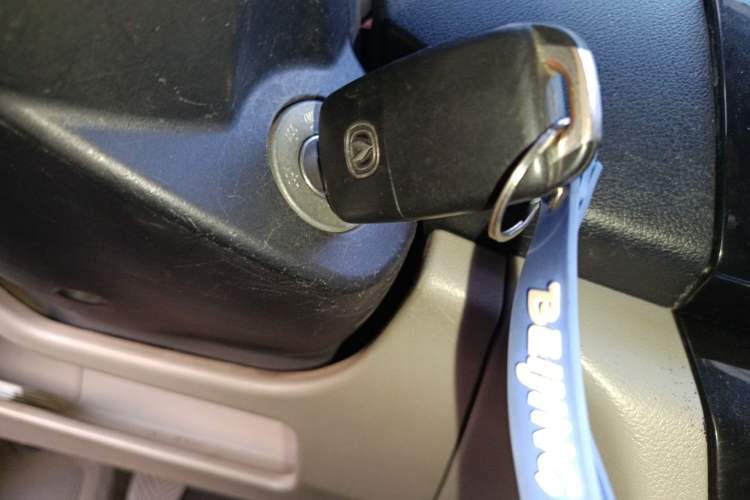 Used CHANGAN Alsvin V3 2015 1.4L Manual Meiman Model China IV Standard