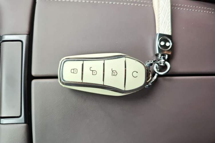 Used BYD Frigate 07 2023 DM-i 100KM Flagship Model