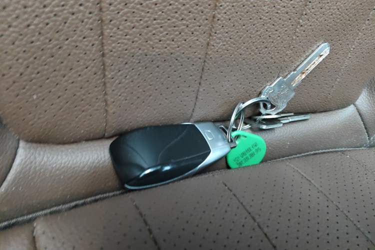 Used Mercedes-Benz E-Class 2021 Facelift E 260 L
