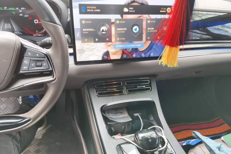 Used BYD Han 2020 EV Long-Range Deluxe Model Audio And AC Panel