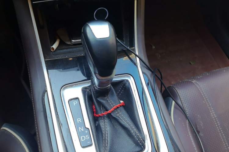 Used CHANGAN Raeton CC 2018 1.5T Automatic Haoya Model China V Standard
